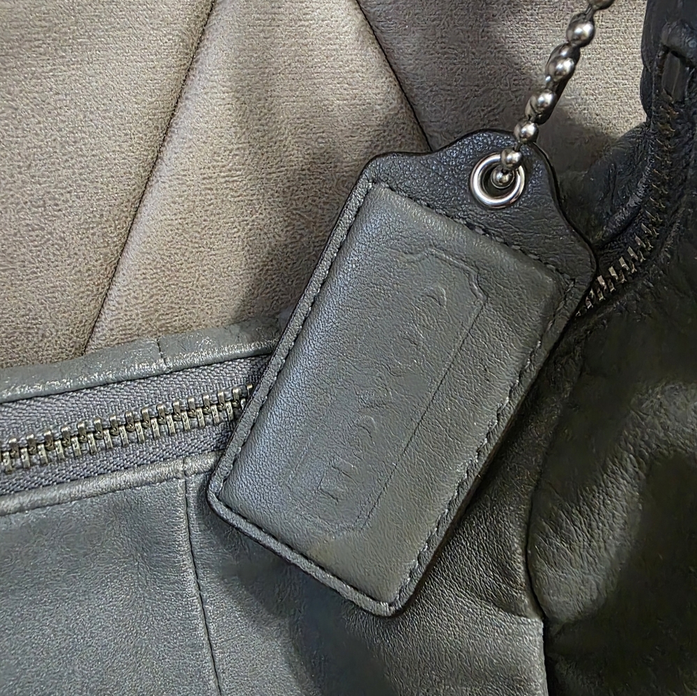 Kristin Coach Hobo Style Bag View 3